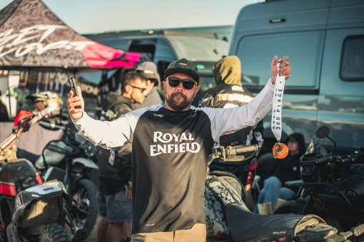 Himalayan Mana Black scores podium at Biltwell 100 race